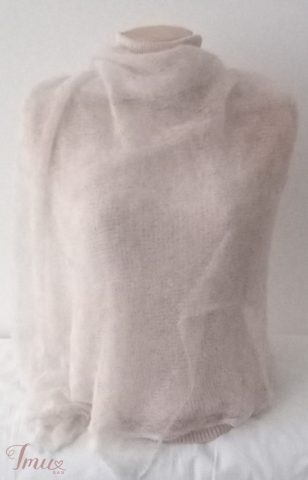 imusau.lt | parduodama Šviesiai smėlinis plonas megztas šalis